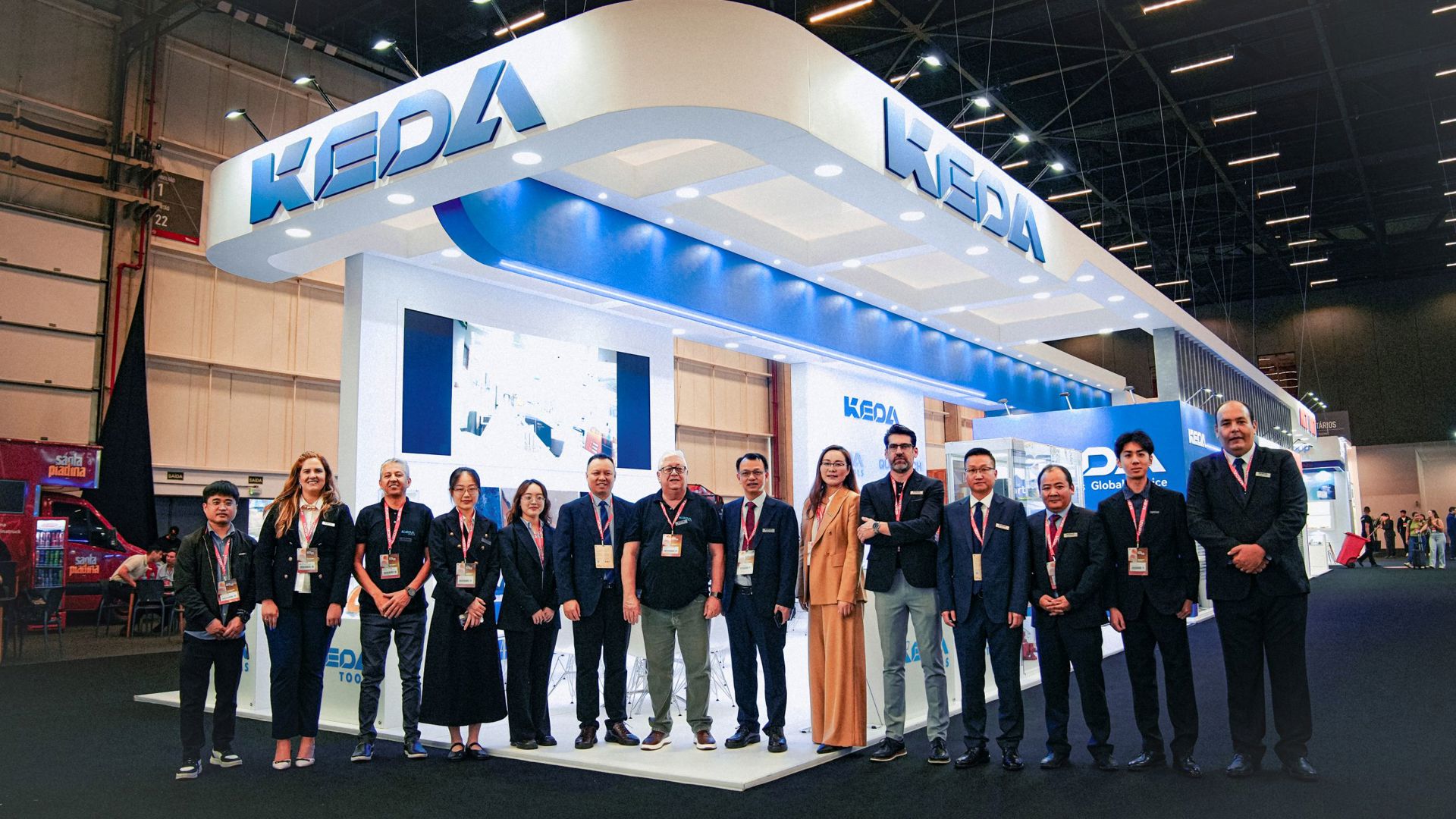 KEDA debuta en Expo Revestir con soluciones inteligentes de líneas completas de producción